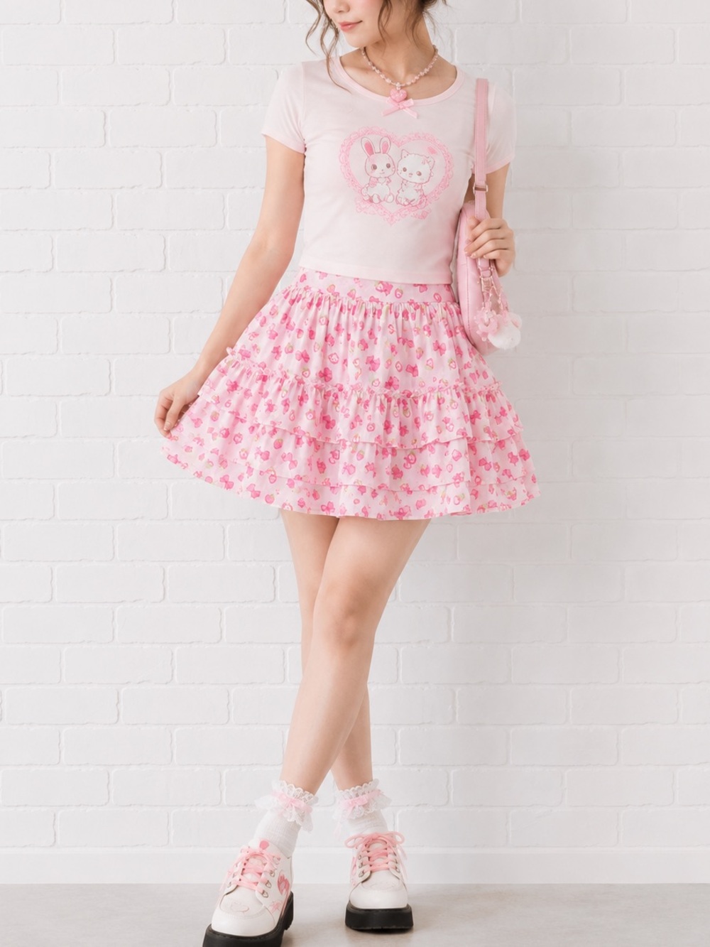 Hot Topic Strawberry Bow Mini Skirt M Pink Coquette Kawaii Fairy Kei - Picture 6 of 7